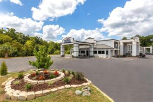 Baymont By Wyndham Dothan
